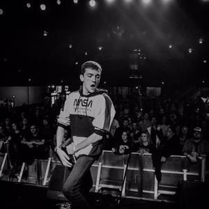 Meet your Posher, Robbie